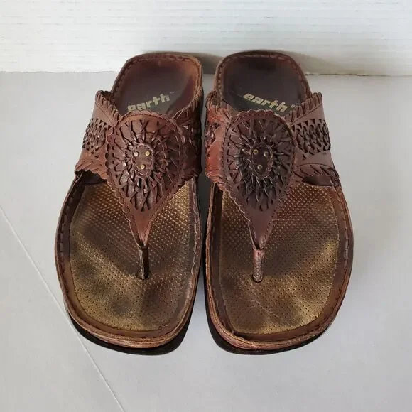Earth Shoes Salsa Mahogany Leather Thong Sandals Boho Woven Slides Sz 6 Hippie - Picture 1 of 8